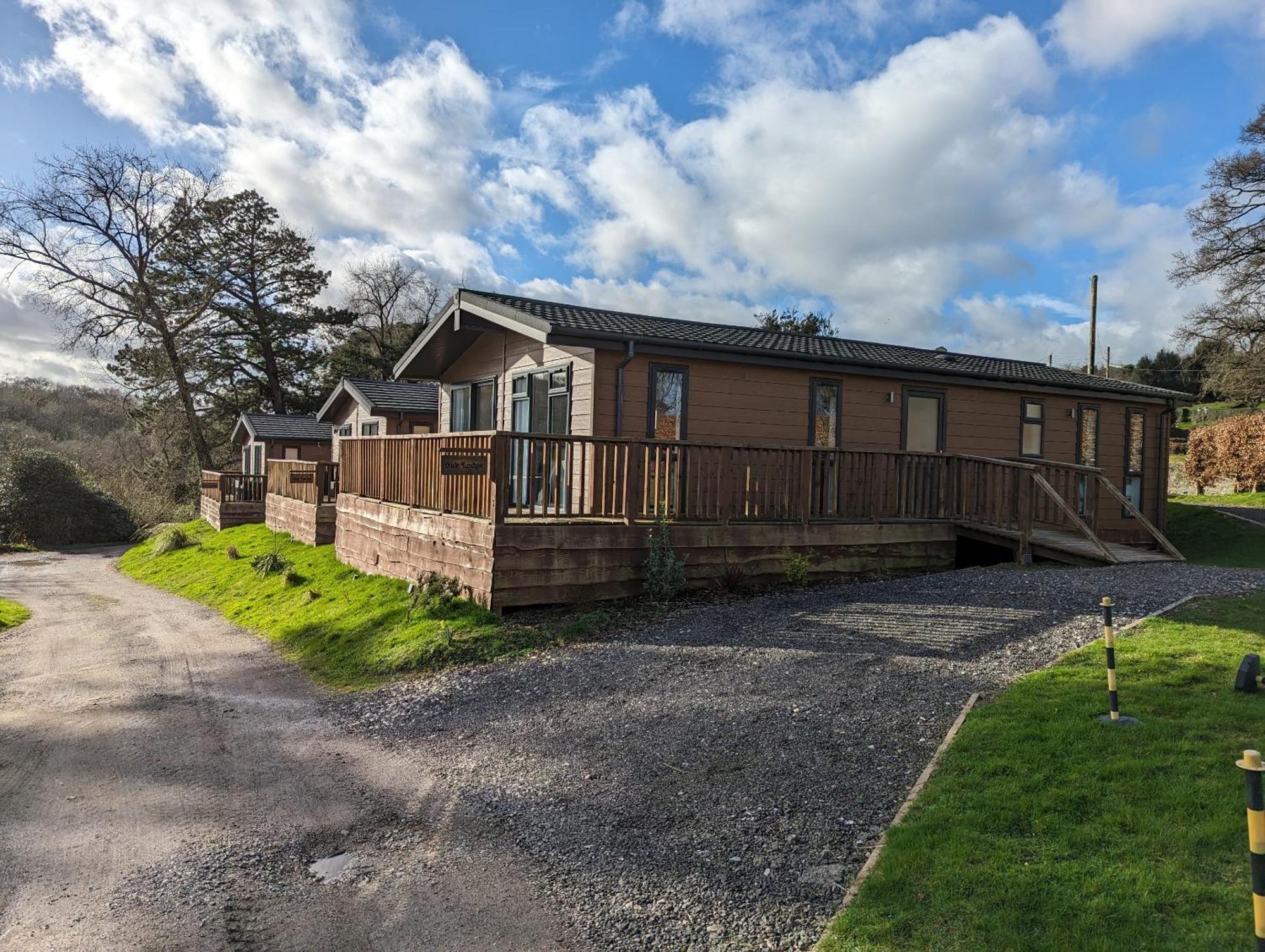 Great Trethew Manor Hotel & Self Catering Lodges Liskeard Buitenkant foto