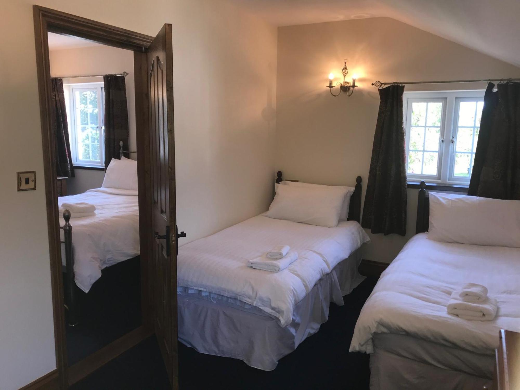 Great Trethew Manor Hotel & Self Catering Lodges Liskeard Buitenkant foto