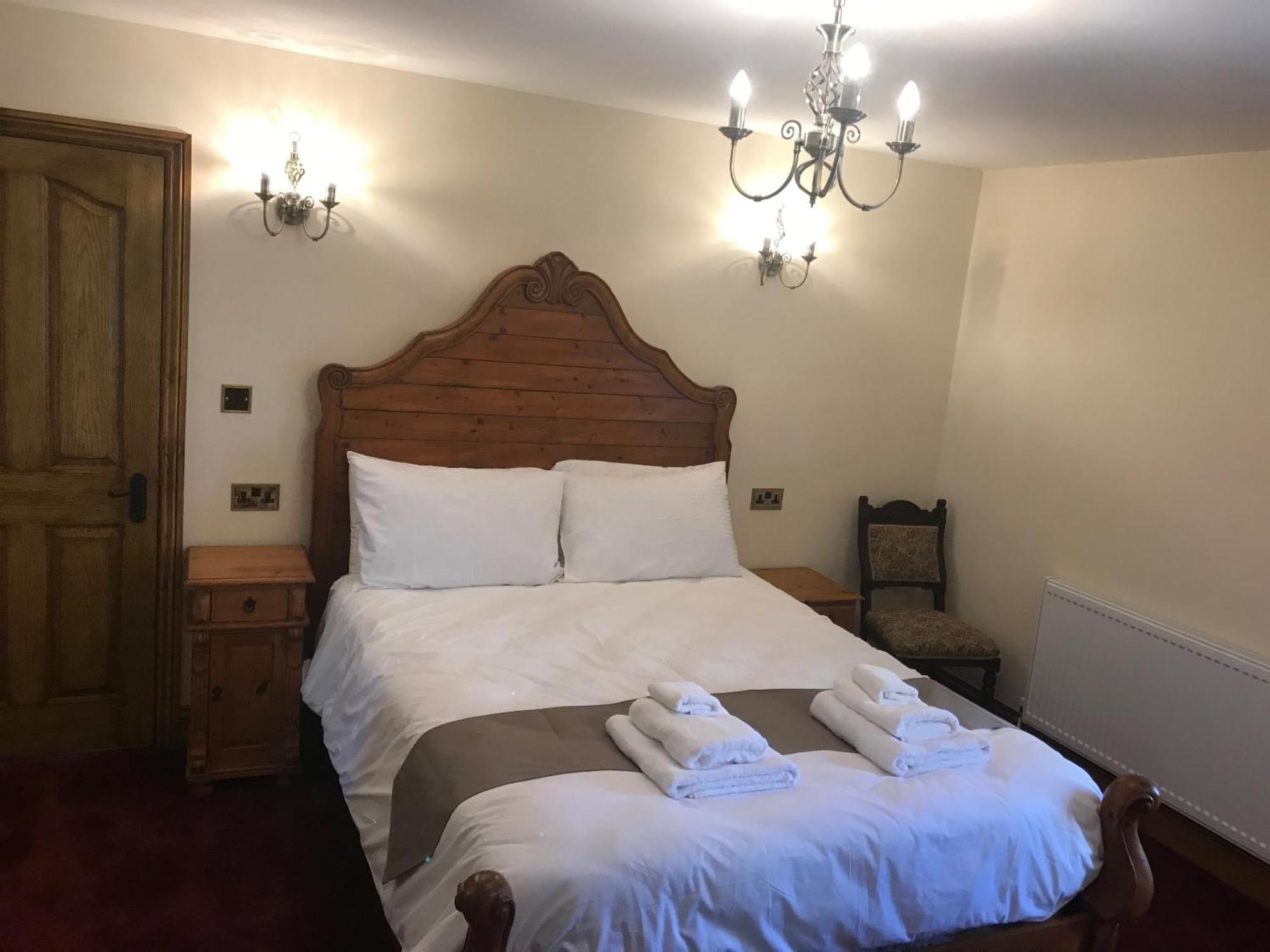 Great Trethew Manor Hotel & Self Catering Lodges Liskeard Buitenkant foto