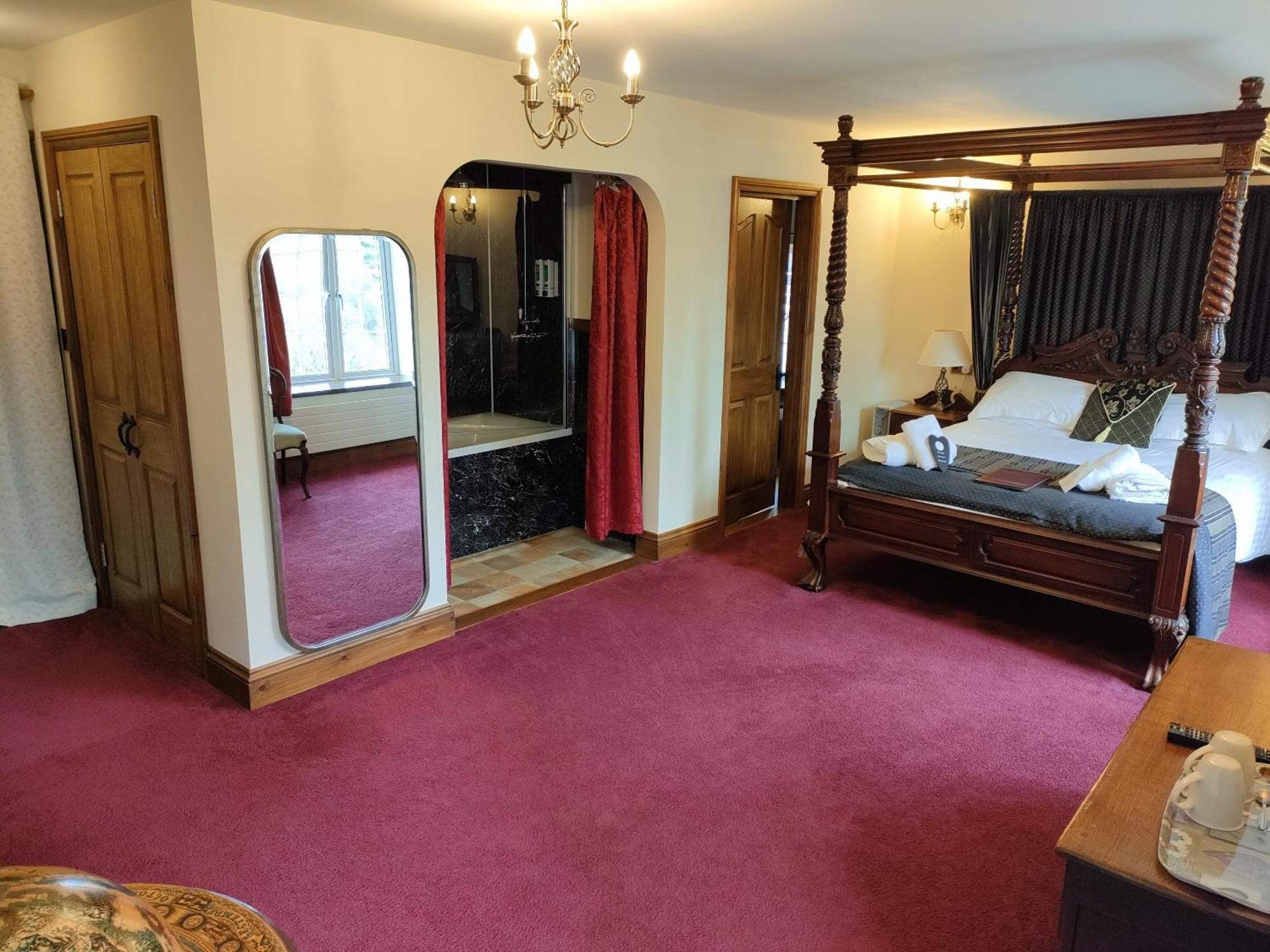Great Trethew Manor Hotel & Self Catering Lodges Liskeard Kamer foto