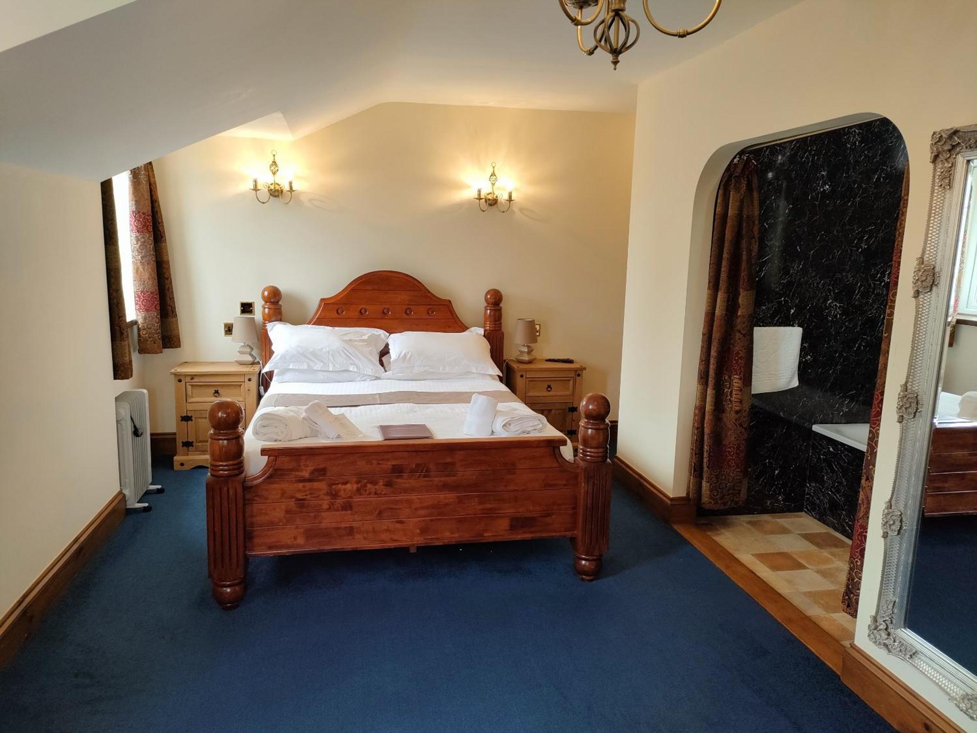 Great Trethew Manor Hotel & Self Catering Lodges Liskeard Kamer foto